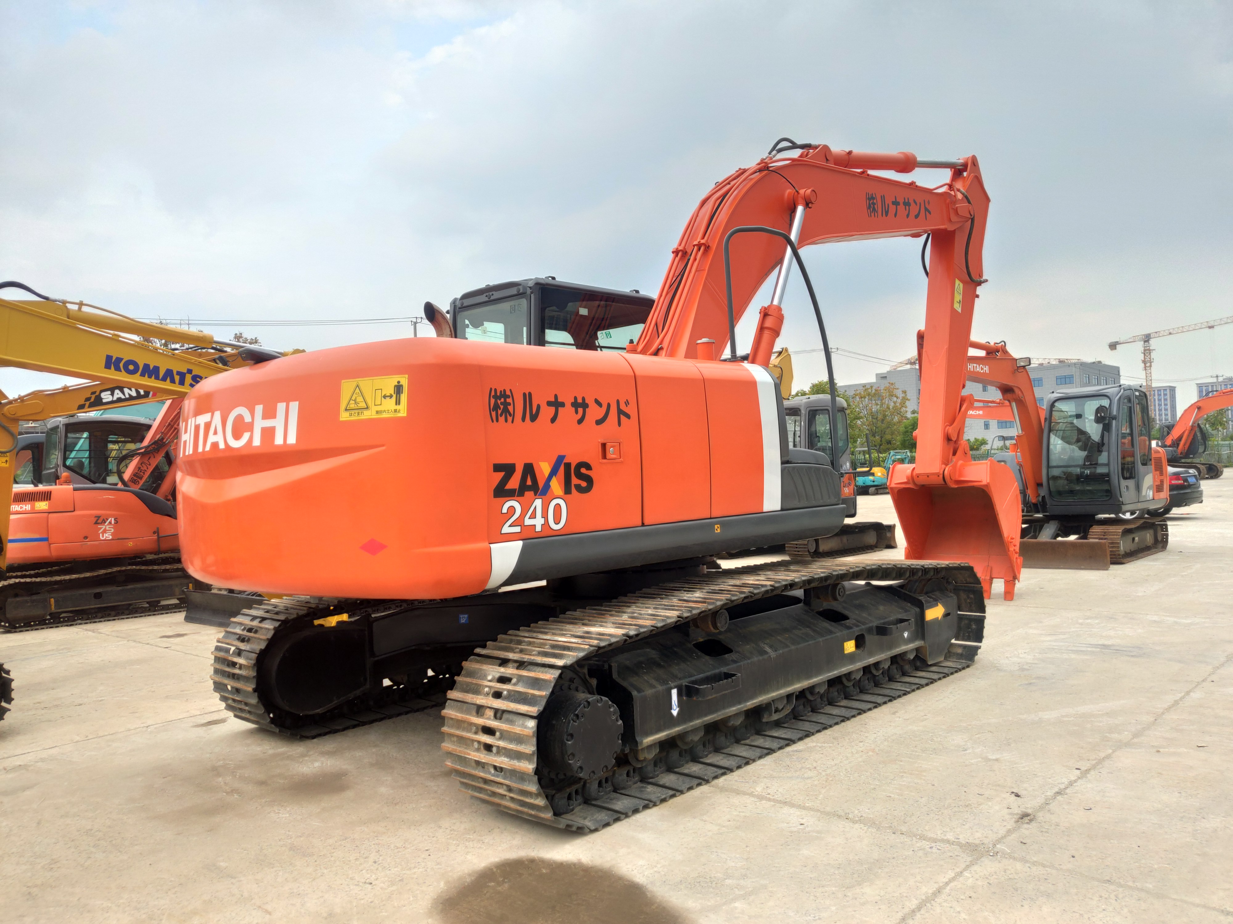 90% Used ZX240 Hitachi Excavator with Original Engine and Hydraulic System Affordable