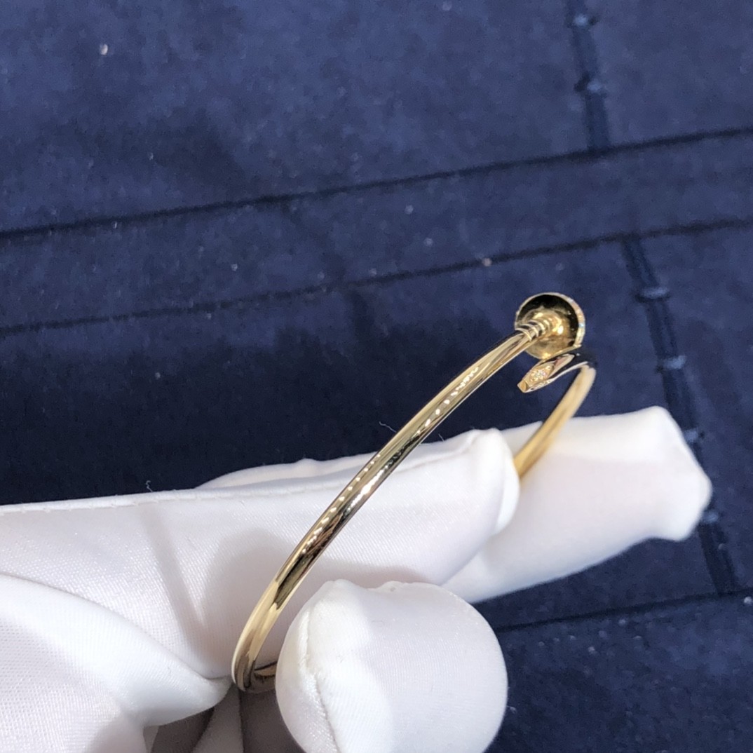 Elegant Car Tier 18k Gold Juste Un Clou Bracelet Small Model Natural Diamonds