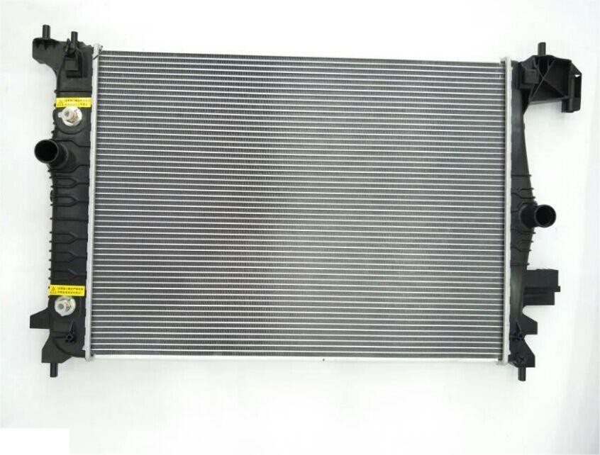 26686969 Auto Parts Cooling System Water Tank for Buick GL8S Automatic High Durability