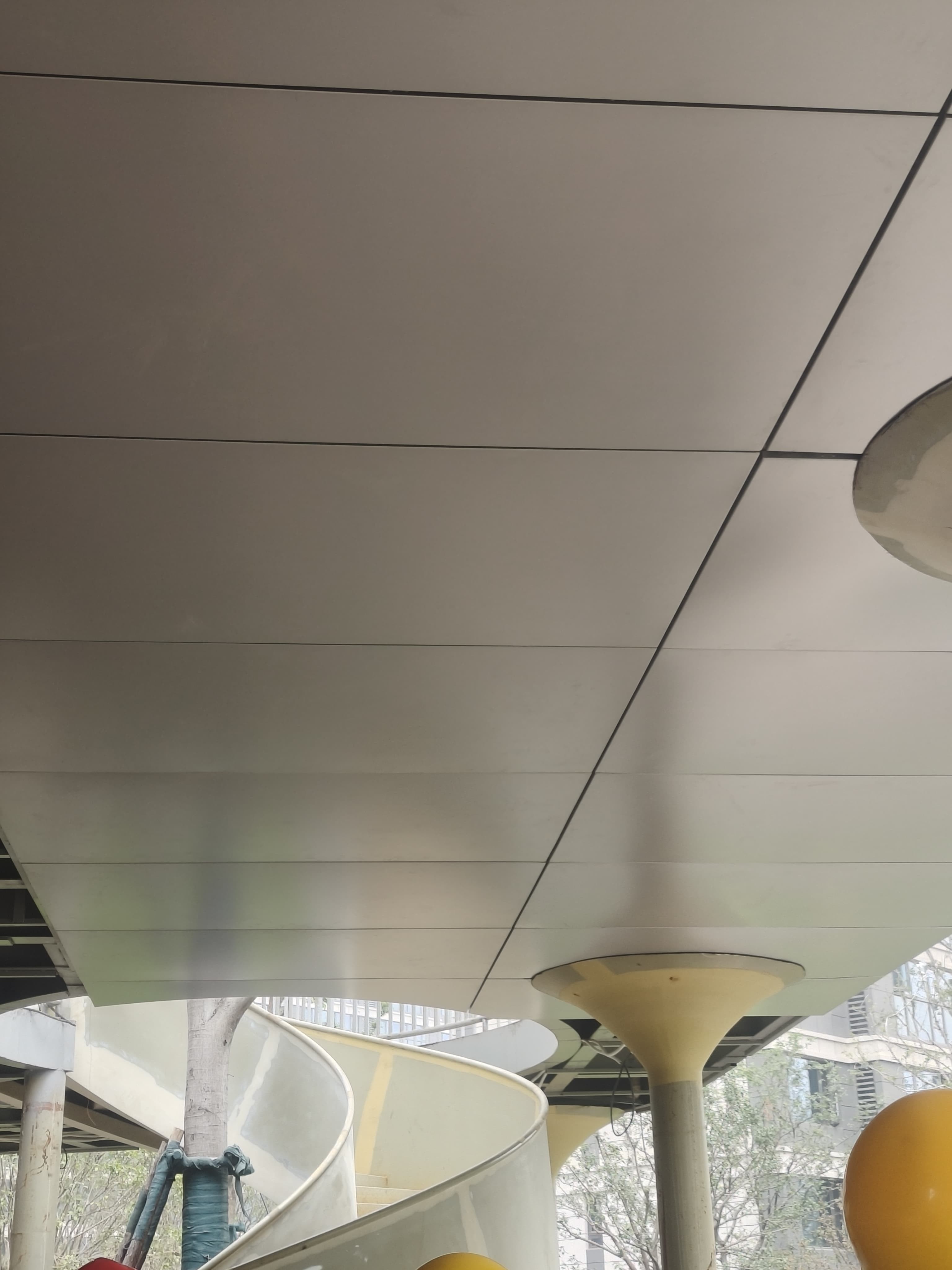 Aluminum Veneer Ideal For High-Rise Buildings Commercial And Residential Projects