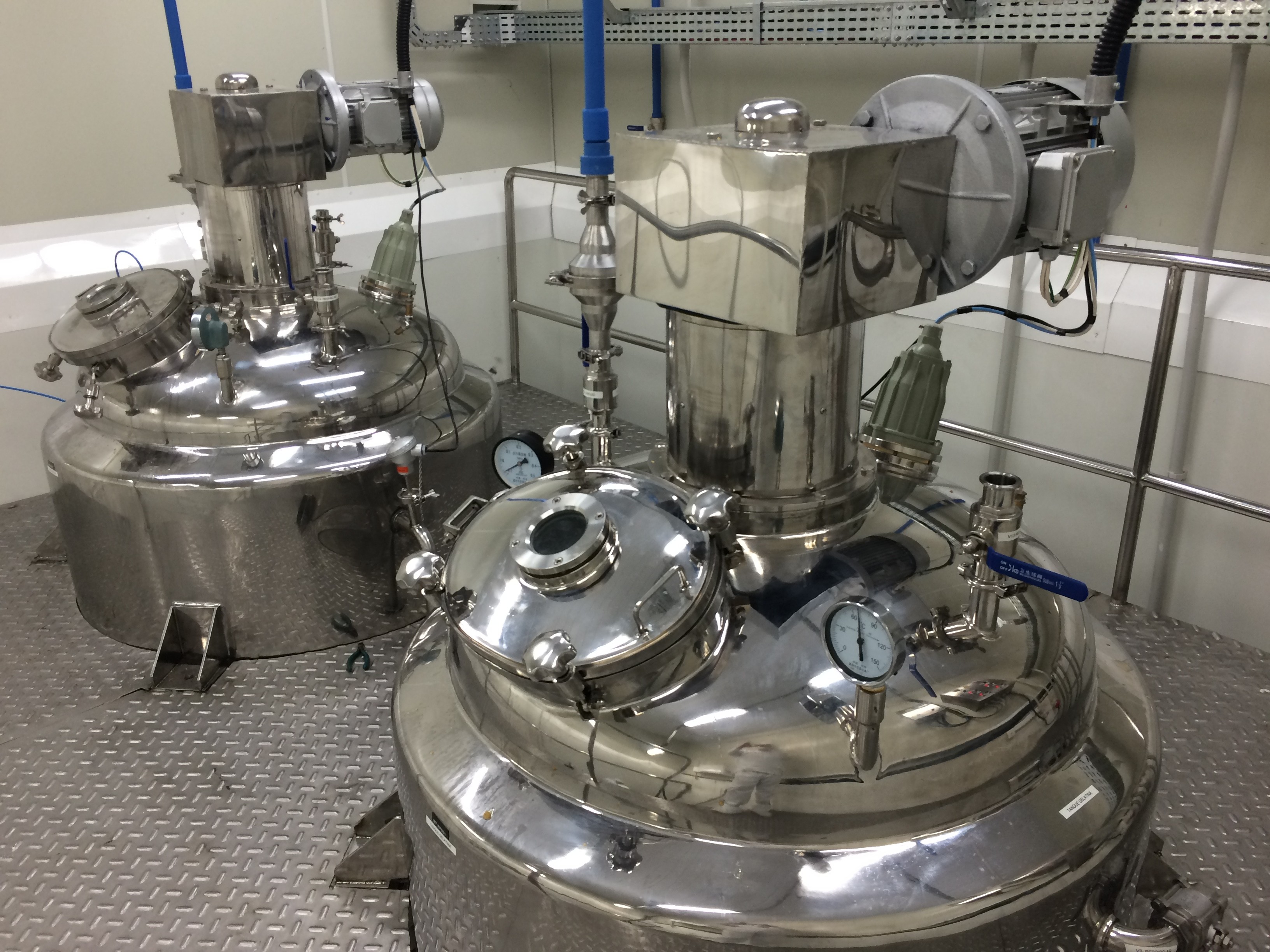 ointment emulisifier,vacuum emulsifying mixer, blending machine for cream