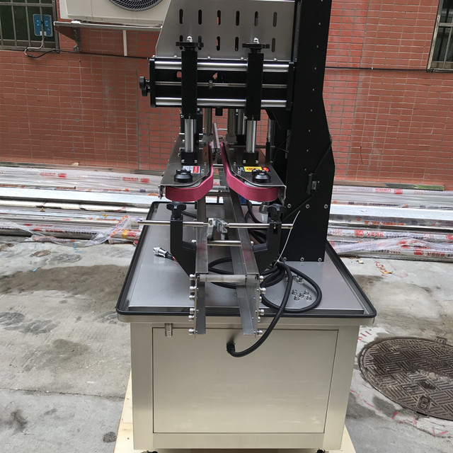 Full Automatic Bottle Capping Machine Capper Machine for Plastic Screw Covers