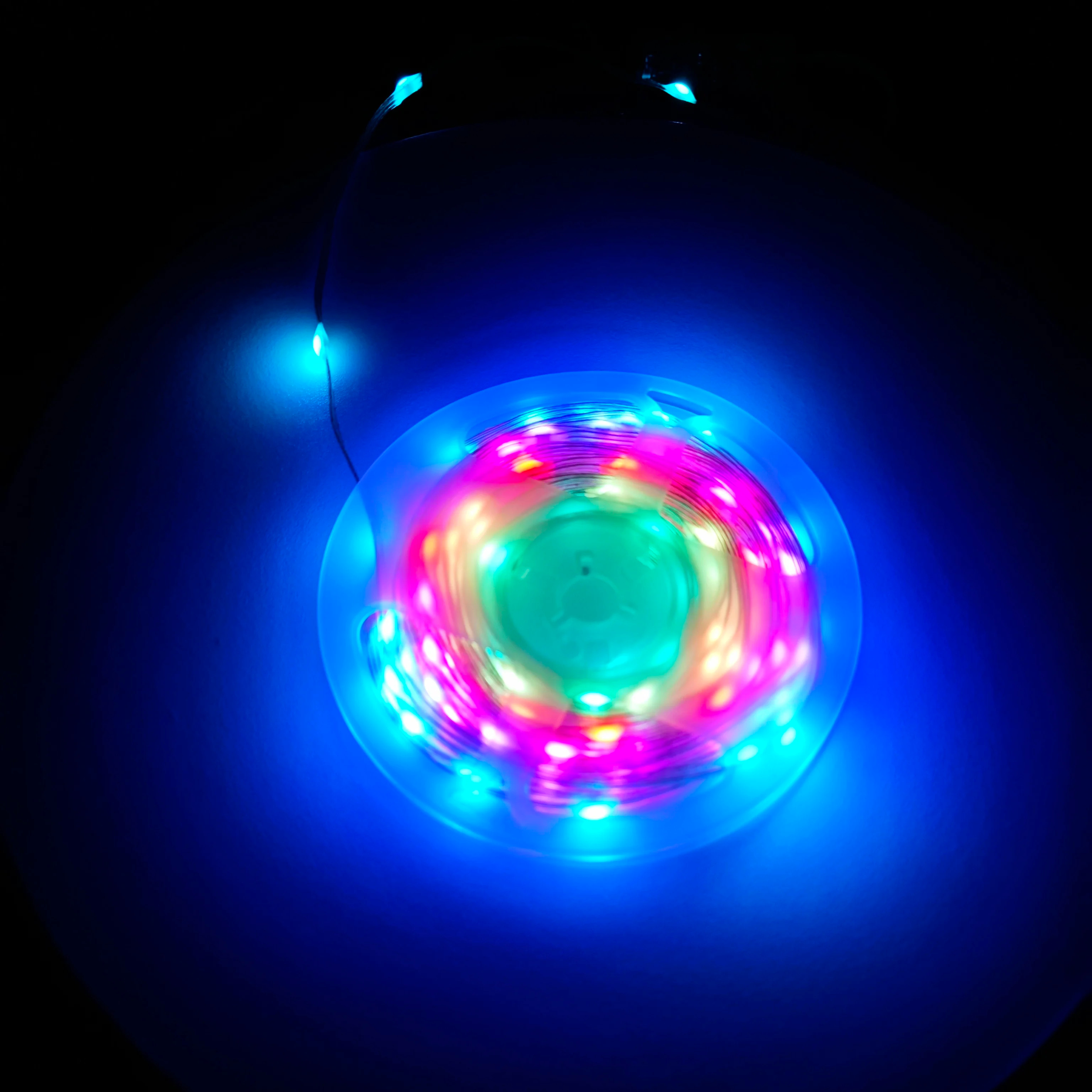 Portable 5V RGB SMD 5050 LED Light Strip With 24-KEY Control Set IP20 Fantastic For Parties Copper Body Light
