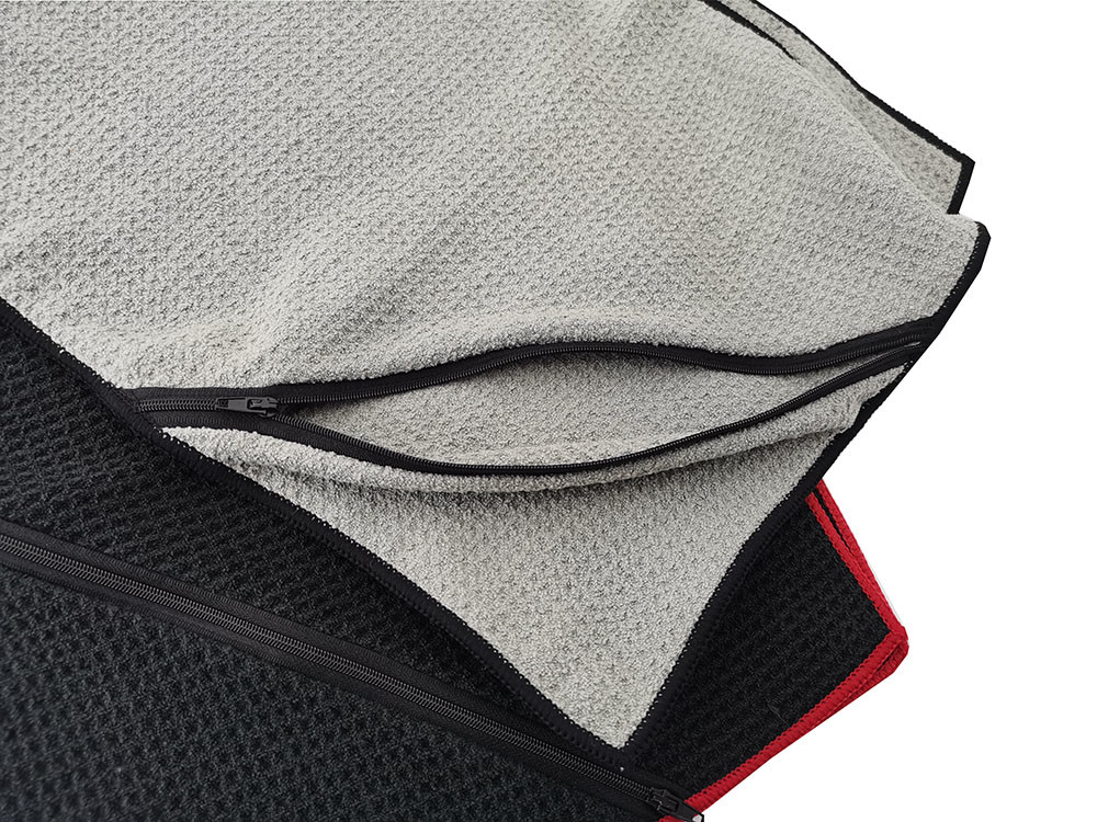 Microfiber Waffle 100x40cm Absorbent Sports Towel With Zipper Pocket Multifunctional