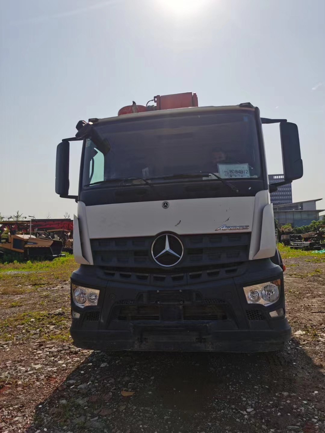 Sany high performance used 62m concrete pump truck suitable for large building construction