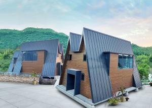 Quality Prefab Steel Modular Home With Light Steel Frame Manufactured Homes For Holiday wholesale