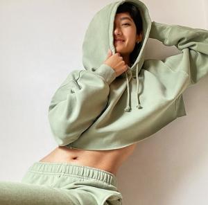 Quality Blank Casual 100% Cotton Oversized Sweatshirt Crop Top Hoodies wholesale