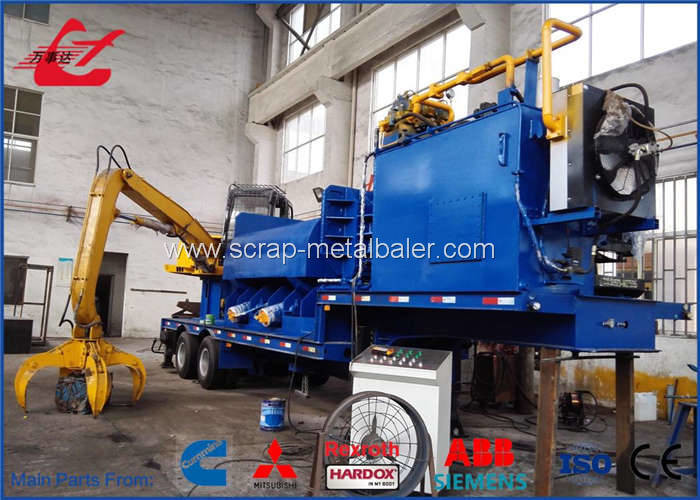 Diesel Engine Drive Metal Scrap Baler Logger With Grab and Trailer 3m Press Room
