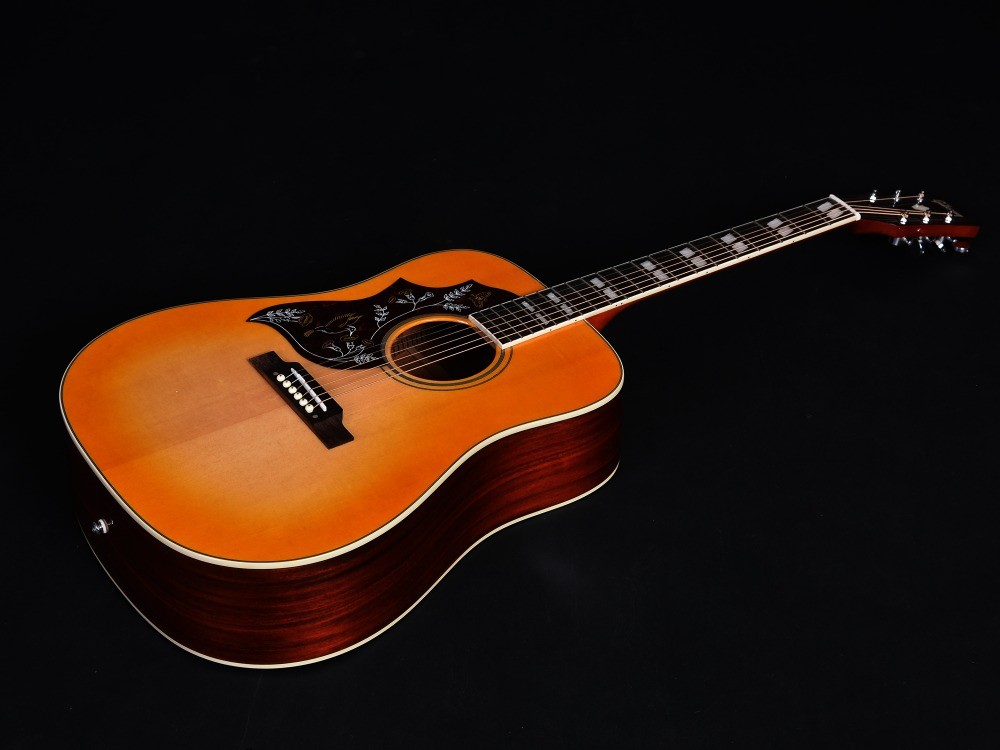Full solid wood 41 inch hummingbirds acoustic guitar, solid spruce top, solid mahogany back and side Acoustic Guitar