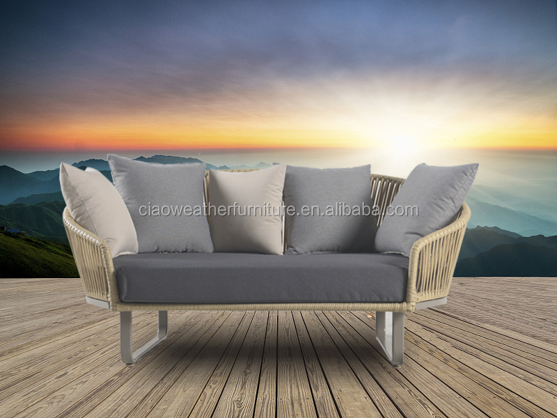 PE Rattan and Aluminum Modern Design Garden Sofa Set for Outdoor Relaxation