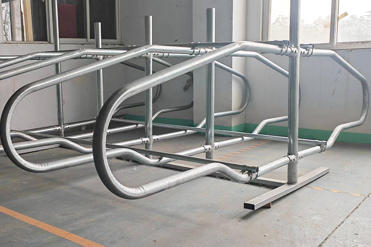 Aluminum Alloy Window and Q345 Prefab Steel Cow Farm Building for Dairy Cow House