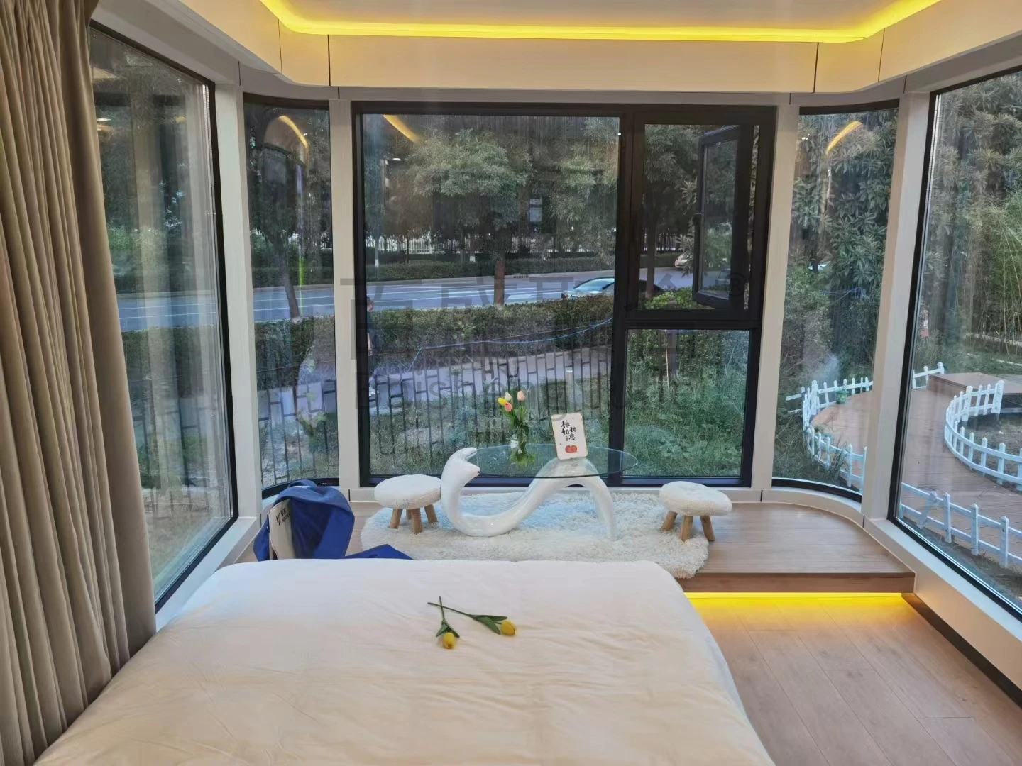 5M End Mobile Container House for Luxury Soundproof Hotel and Villa Accommodations