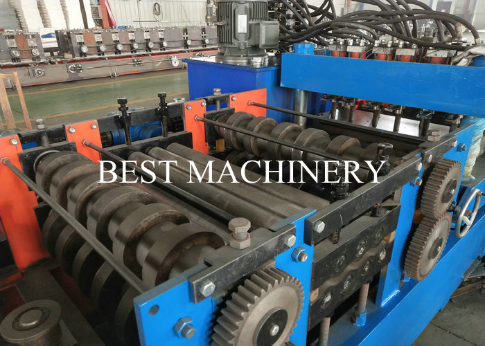 Road Safety Highway Guardrail Roll Forming Machine 22kw Power PLC Control