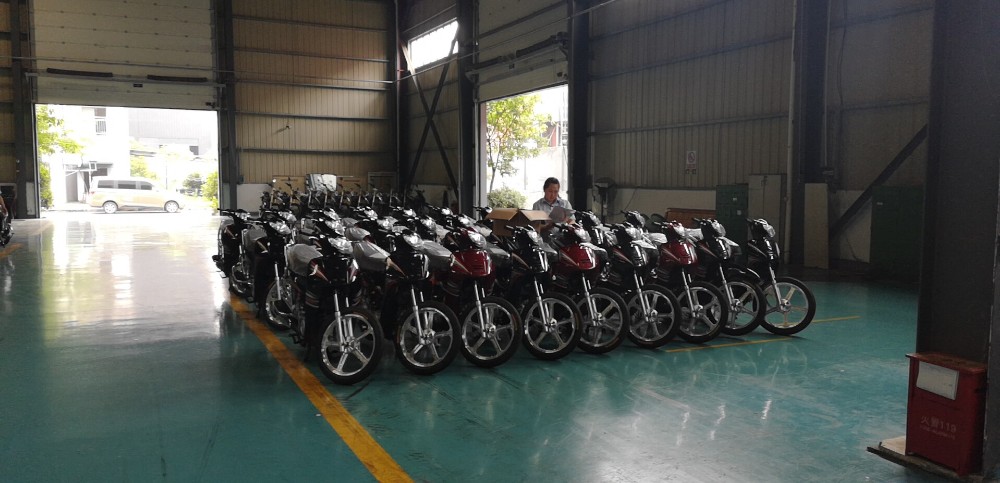 Classic design high quality super cub 110cc motorcycle