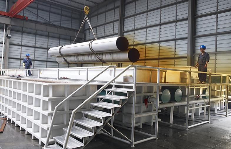 Astm Din Gost 1.4301 / 1.4541 Large Stainless Steel Pipe Annealed And Pickled