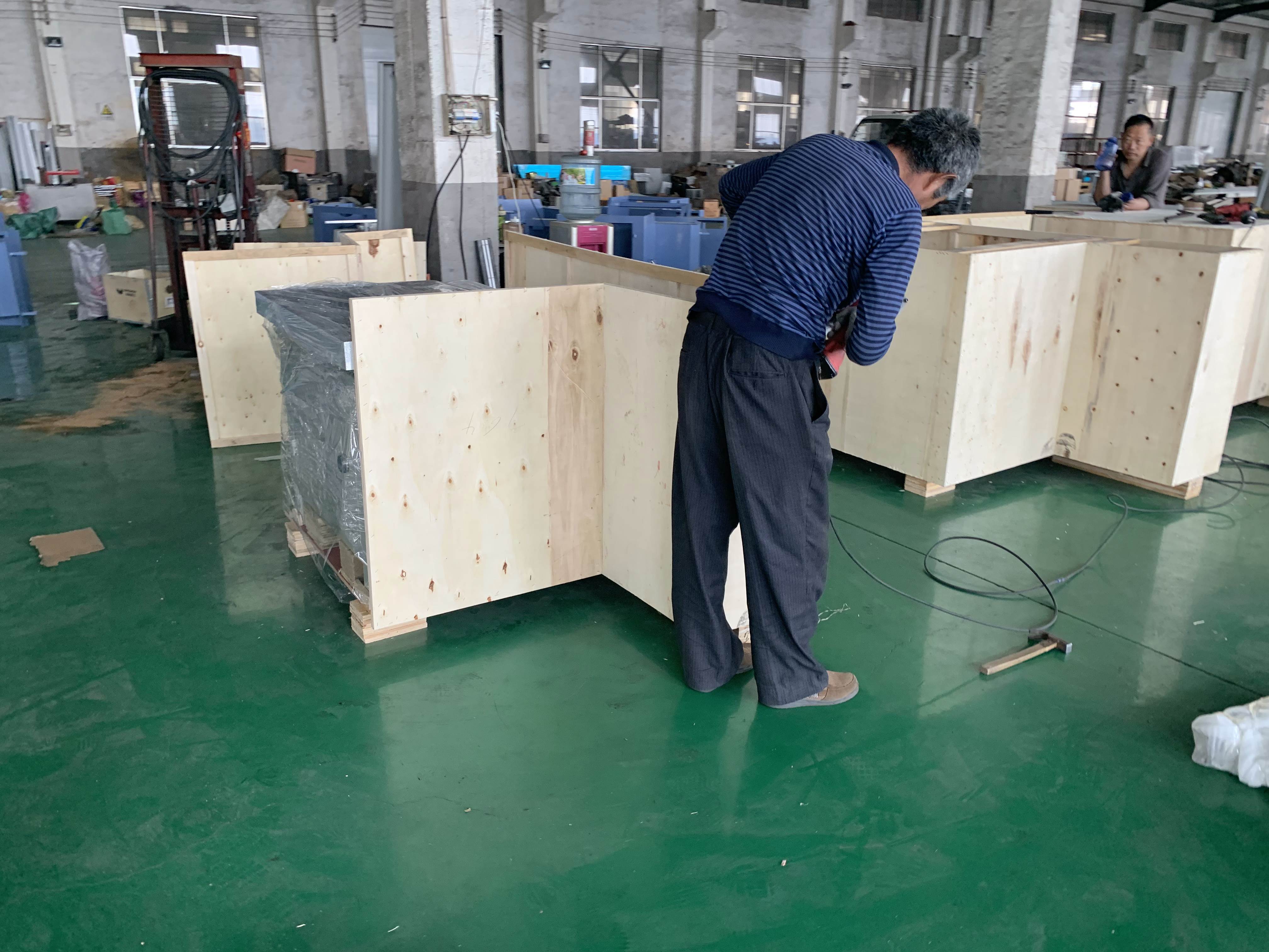 Electric Sliding Table Panel Saw OSETMAC 3200mm Circular Saw Precision Woodworking