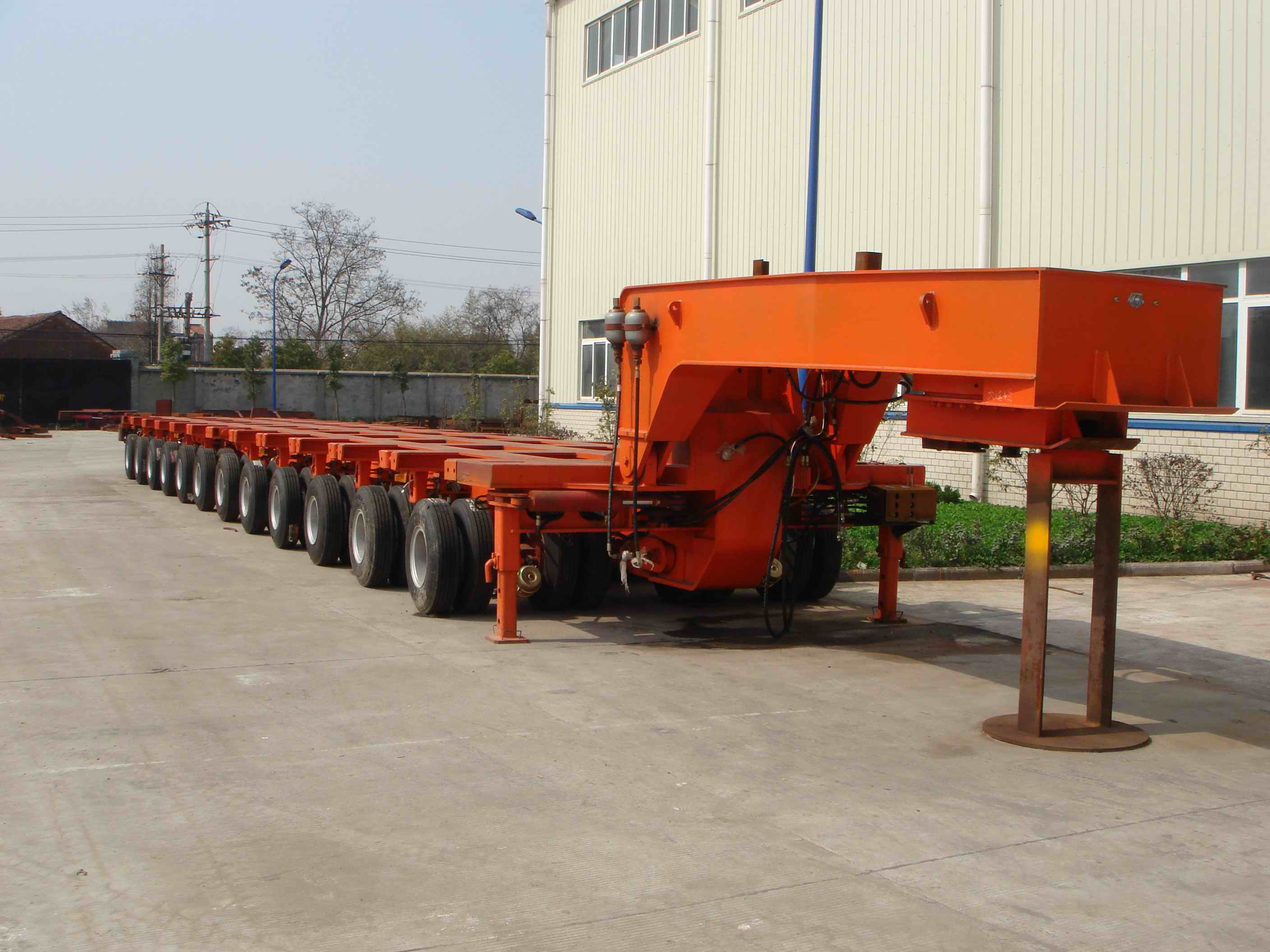 Multi-Directional Steering Self-Propelled Trailer for Customised Cargo Transportation