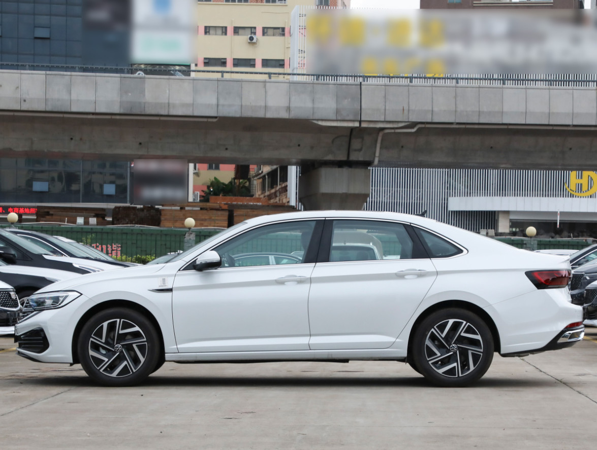 Volkswagen Sagitar 2023 280TSI DSG Surpasses Plus Compact Car 4 Door 5seat