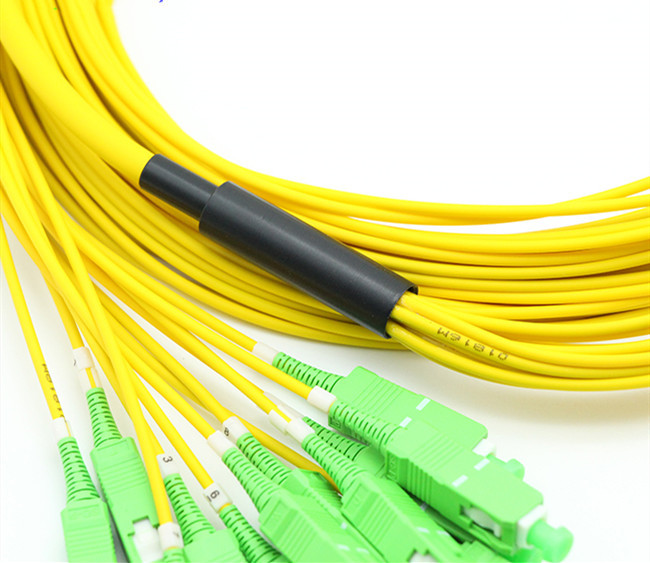 Low Insertion Loss Pre Terminated Multi Fiber Cables Single Mode 12 Core SC APC To SC UPC