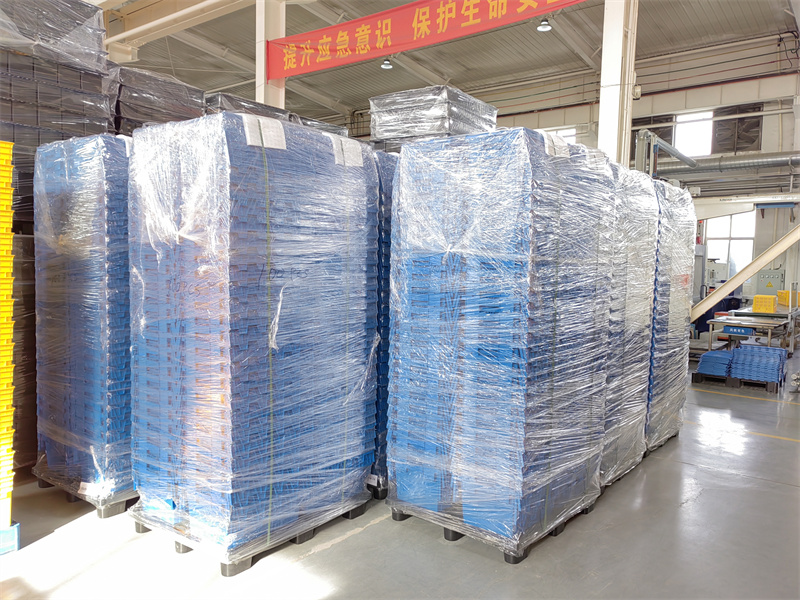 Food Grade Plastic Attached Lid Container for Nesting and Logistic OEM ODM Acceptable