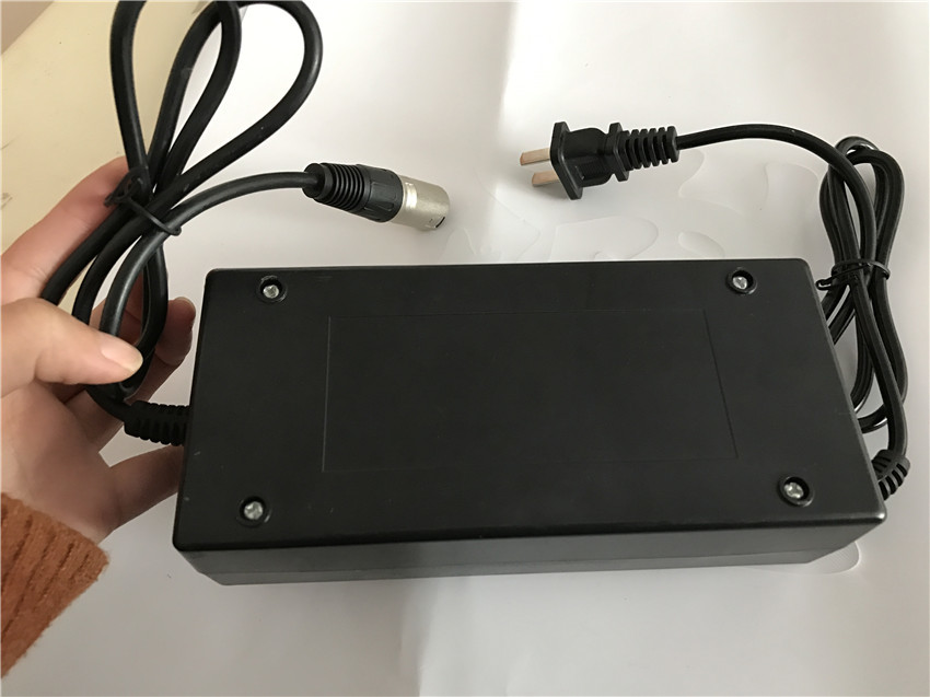 DC 42V 36V 12Ah 13Ah 14ah 10Ah 11Ah Electric Motorcycle Battery Charger