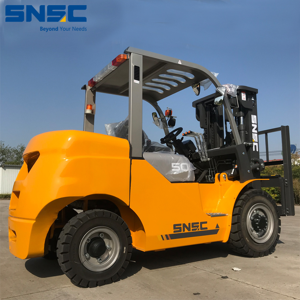 Hot Sale 5 Ton Forklift Truck Specifications with 4.5m Mast