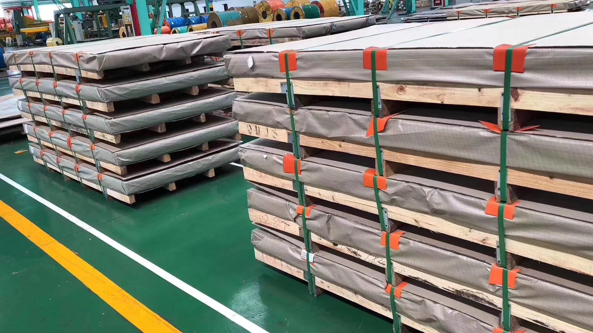 6061 Aluminum Alloy Sheet 5754 1050 Plate 5083 4032 5052 500-2000mm
