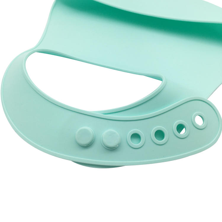 High quality soft food grade silicone material waterproof silicone baby bib easily wipes clean