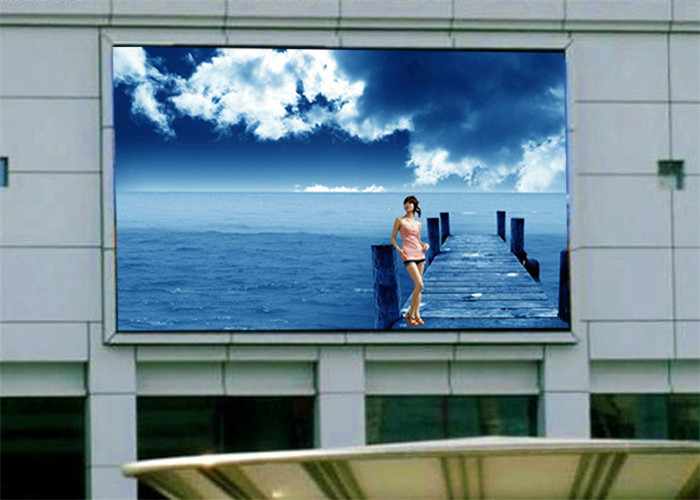 Professional P20mm Led Display , Roadside Led Display Fast & Flexible Installation