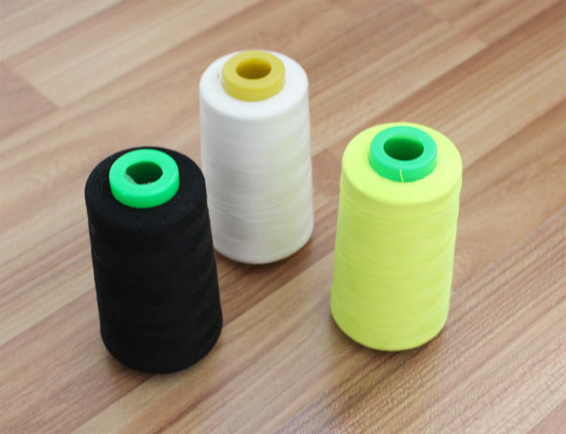 30/2 40/2 3% 4% Oil Polyester Spun Sewing Thread To Different Length Customized