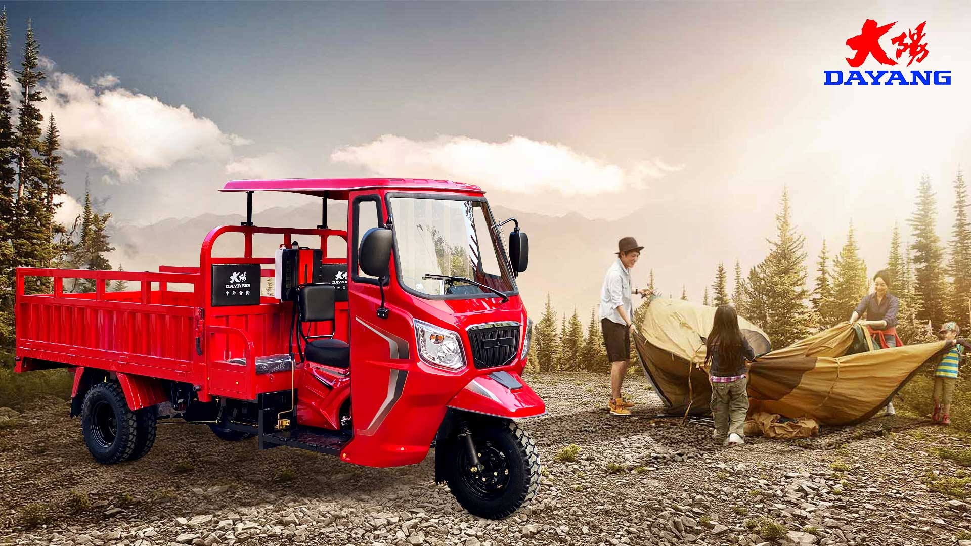 Open Body Type 2021 DAYANG 250cc Semi Cabin Cargo Tricycle 300cc Red Color Power Engine