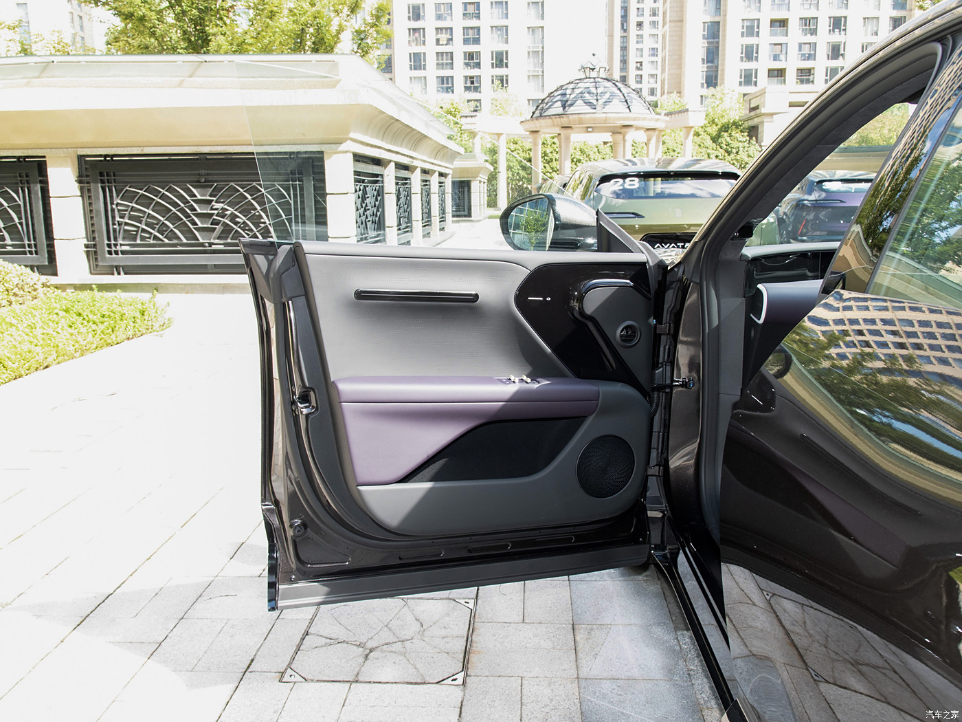 AVATR 07 2024 Pure Electric Extended Range 5 Door 5 Seat SUV Launched Model Maximum Speed 190km/h-200km/h Curb Weight 2240kg