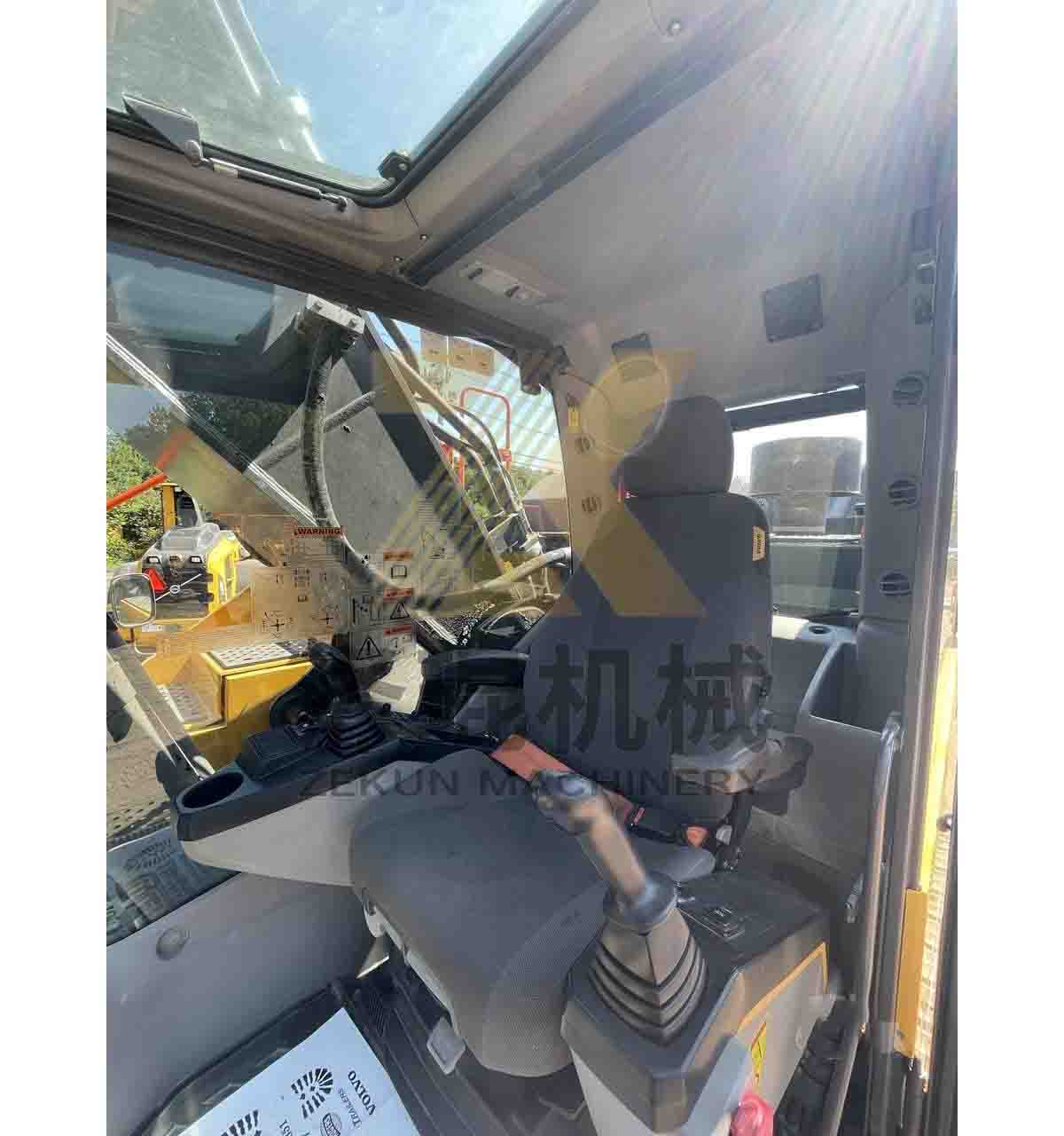 Well-Maintained VOLVO EC480DL with 1.77-3.8m³ Bucket Capacity