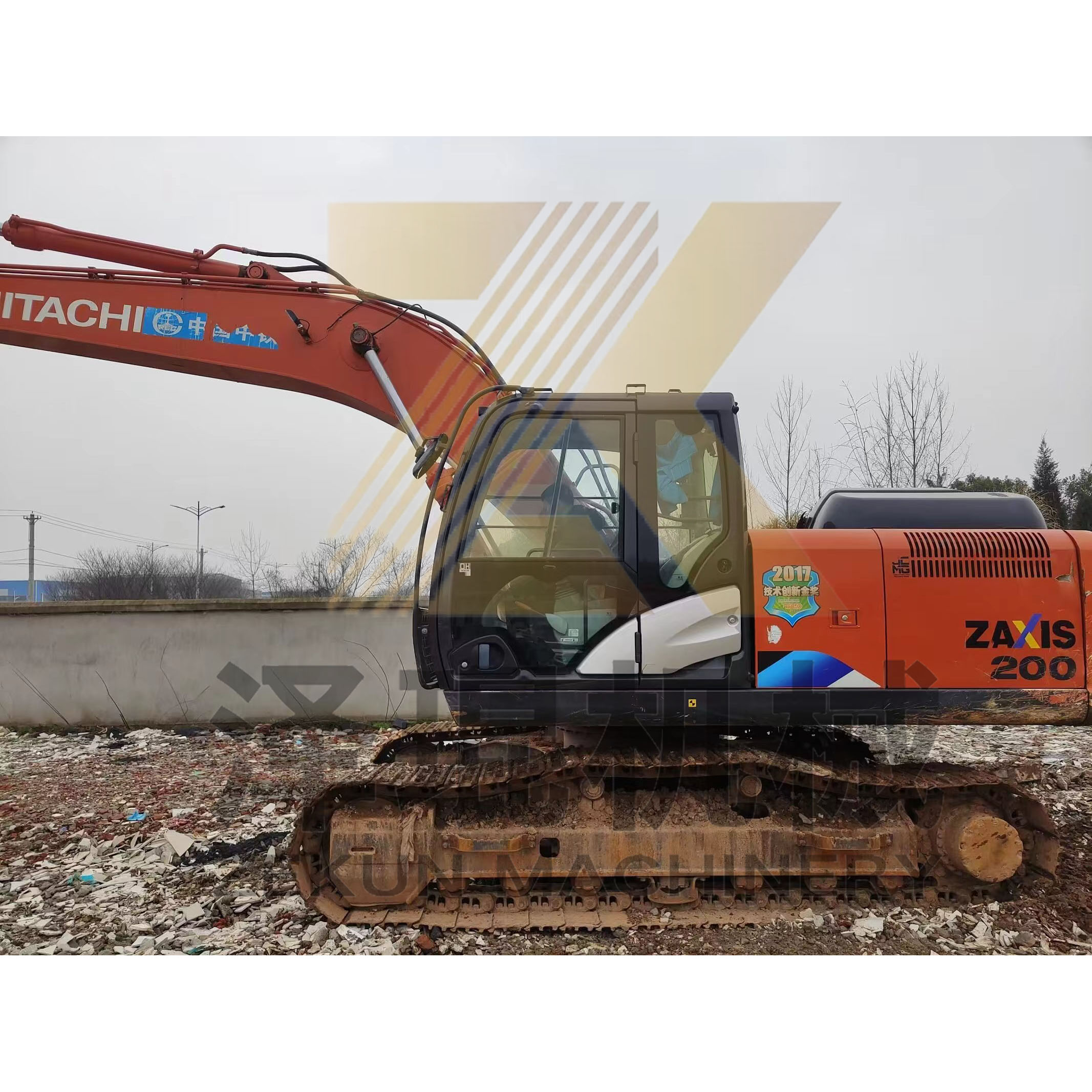 Used Hitachi ZX200-5 Excavator 20 Ton Original Japan for Your Construction Needs