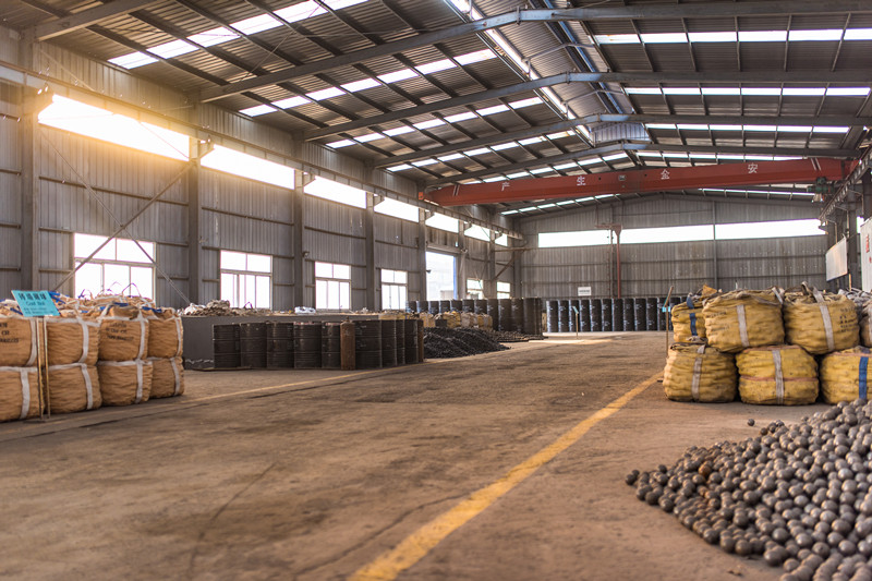 Mining and Cement use ball mill balls forged ball and cast ball grinding media balls