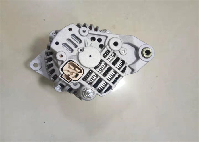 4JG1 Diesel Engine Alternator For Excavator SY55 ZX708-94428798-0 24V 45A