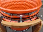 BBQ 22 Inch Charcoal Kamado Grill Bamboo Shelves And Handle
