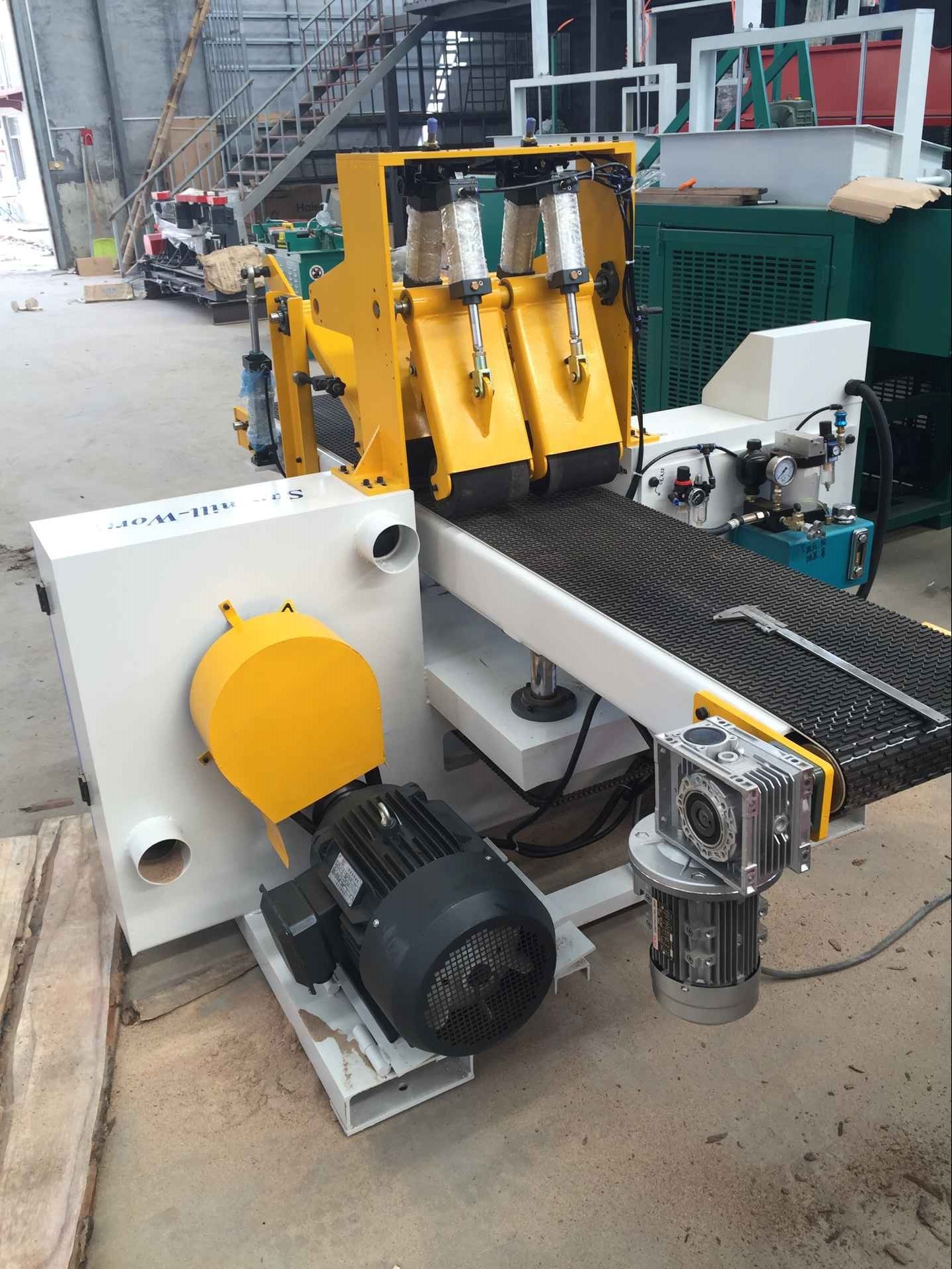 Precision resaw band saws horizontal sawmill Woodworking Horizontal Band Sawmill Bandsaw For Wood