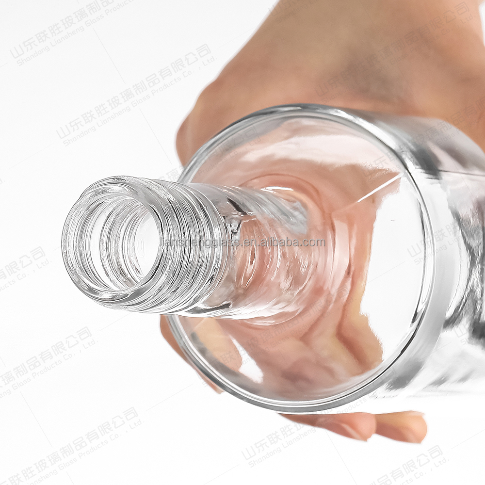 200ml 375ml 500ml 750ml 1000ml Clear Glass Tequila Liquor Bottle with Cork Lid