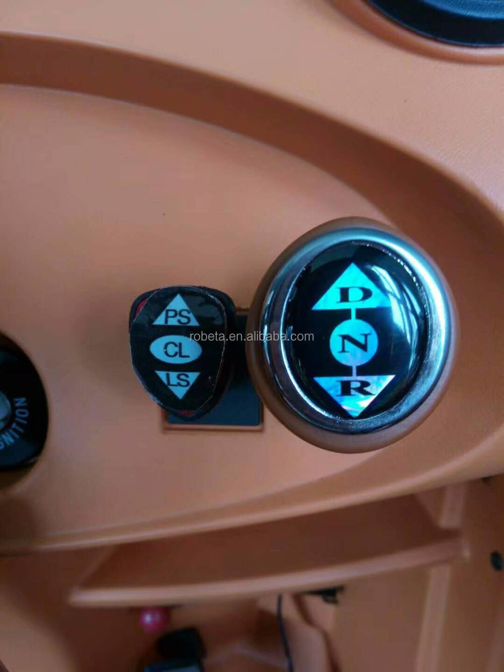 Robeta Children Electric Commercial Vehicles 30km/H - 60km/h RWD Electric Cars