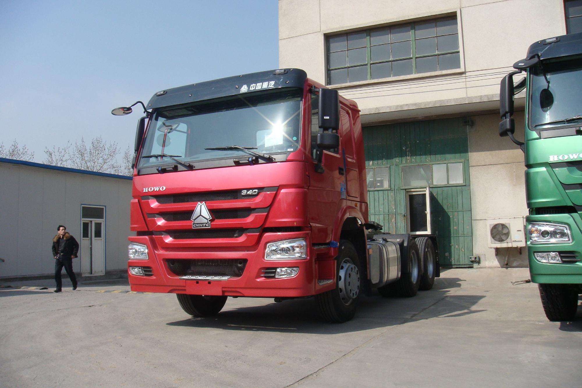 360° Rear Camera 6*6/4*2 A7 Tractor Truck Used Trailer Truck Head for Your Business