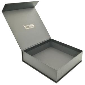 Quality CCNB 250gsm Magnetic Closure Hard Gift Boxes Aqueous Coating wholesale