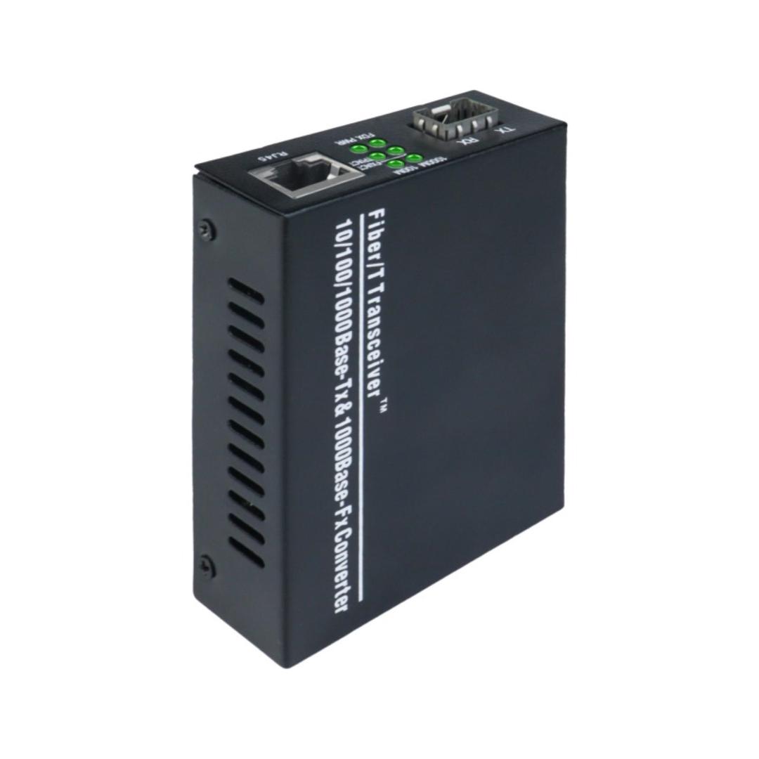 Store-and-Forward FTTH Fiber Optic Transceiver with 10 and 10/100/1000 Base T X Port