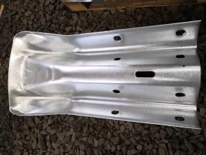 Quality Hot dipped galvanized Cold Roll Formed Corrugated Road Guard Rail Carbon Steel Q355 Gauge12 wholesale