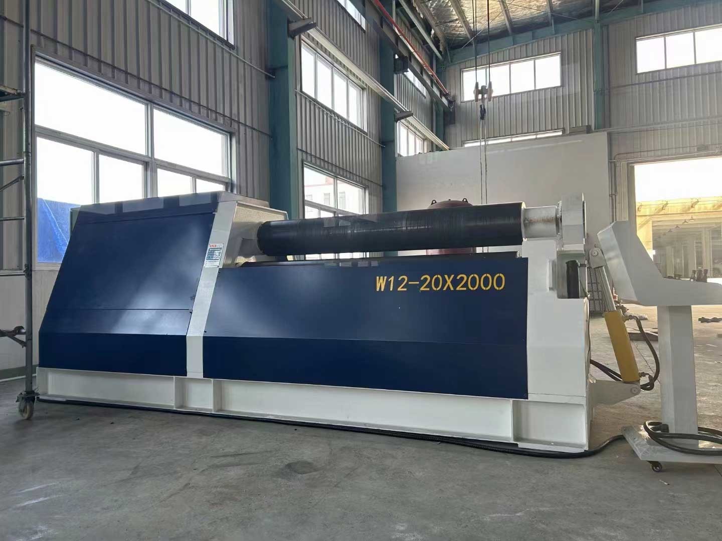 PLC Control CNC 4 Roller Plate Rolling Machine W12-20*2000MM