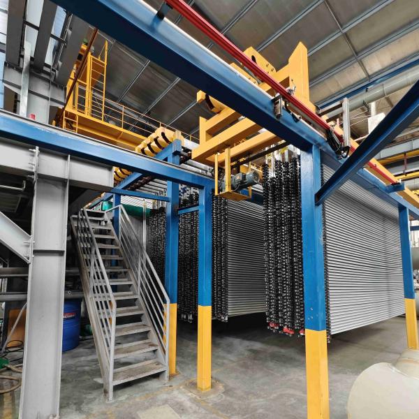 Low Energy Consumption 1000 Tons / month Aluminum Profile Oxidation Treatment