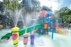 Quality Adventure Park Rain Splash Pad Toys Fiberglass Column Fountain Spray Set wholesale