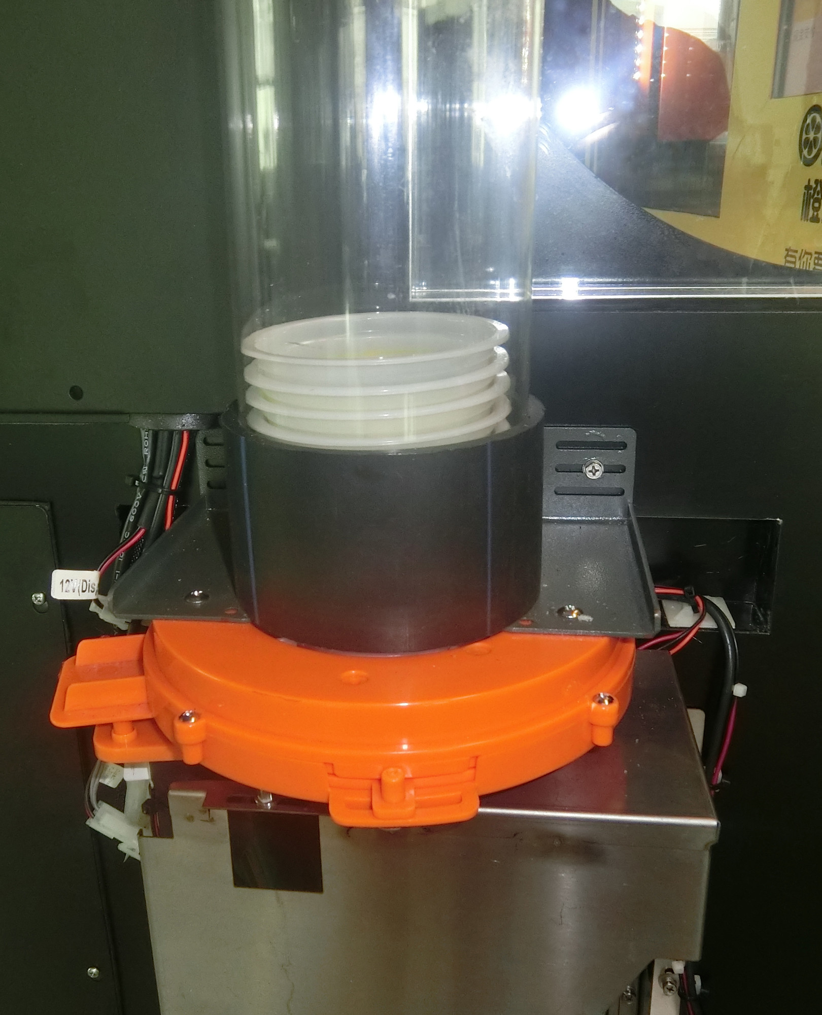 ORANGE JUICE VENDING MACHINE 100% BIO SAFETY, 100% PROOF-COVID