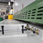 Hydraulic Universal Steel Iron Aluminum Shearing Machine Cutting Machine