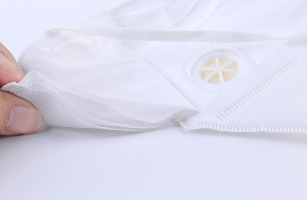 Disposable Valved Dust Mask , Lightweight Size Foldable N95 Mask